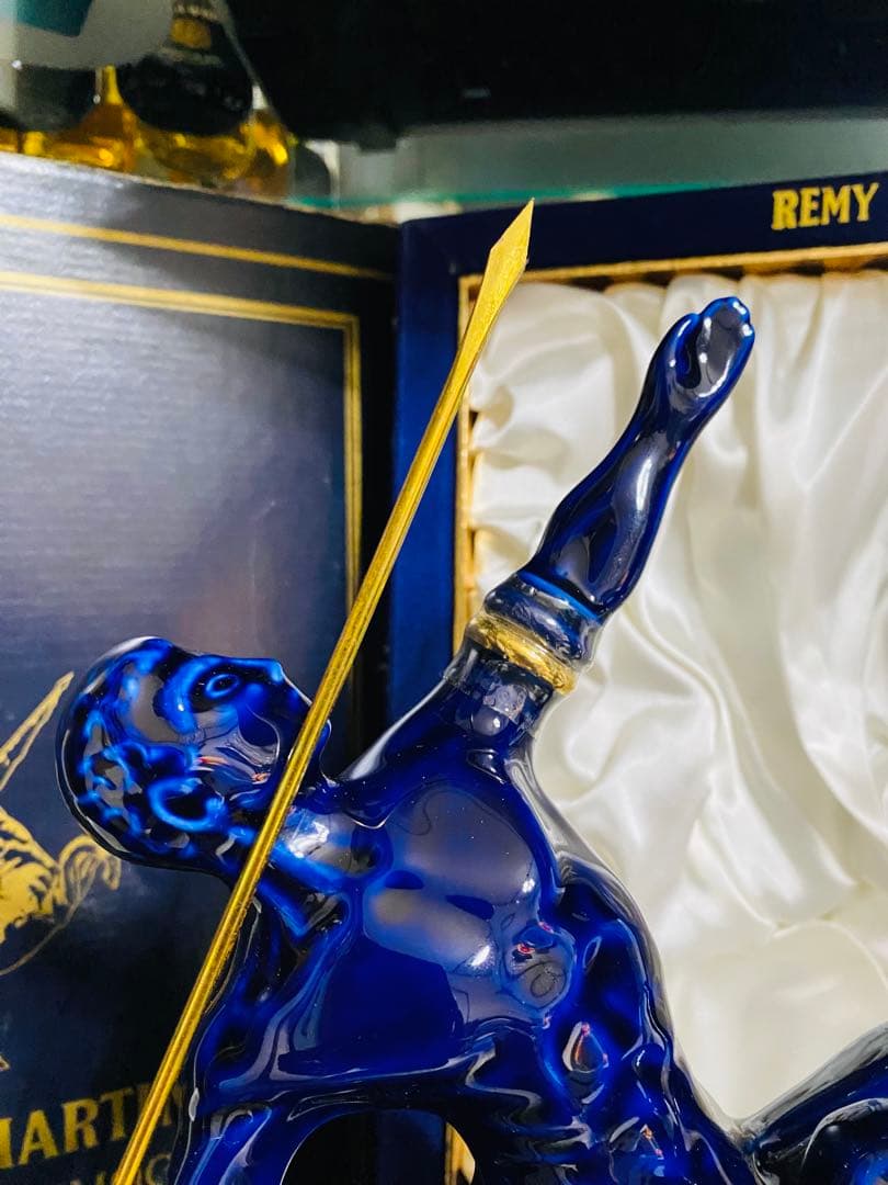 ブランデー REMY MARTIN CENTEAU LIMOGES 700ml.