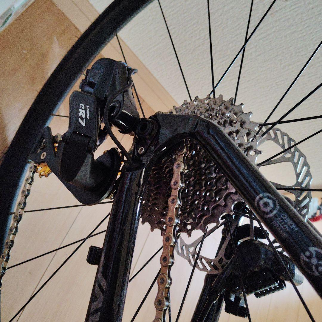 CUBE JAVA-S6 ロードバイクフレーム CUBEのシールは後付けです