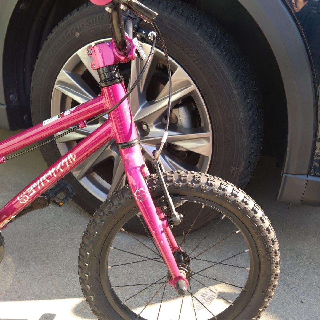 【大阪市内引渡希望】ヨツバサイクル　ピンク　１６インチ