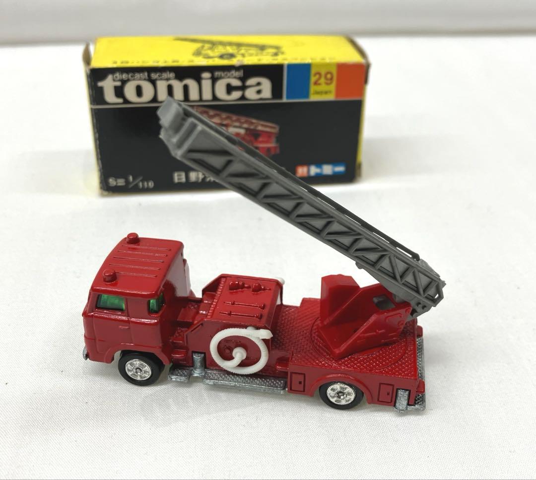トミカ 日野消防自動車 赤 No.29 黒箱