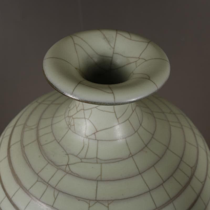 宋官窯汝窯螺旋紋梅瓶 景徳鎮 陶磁器 装飾品 現代工芸品美術品 置物