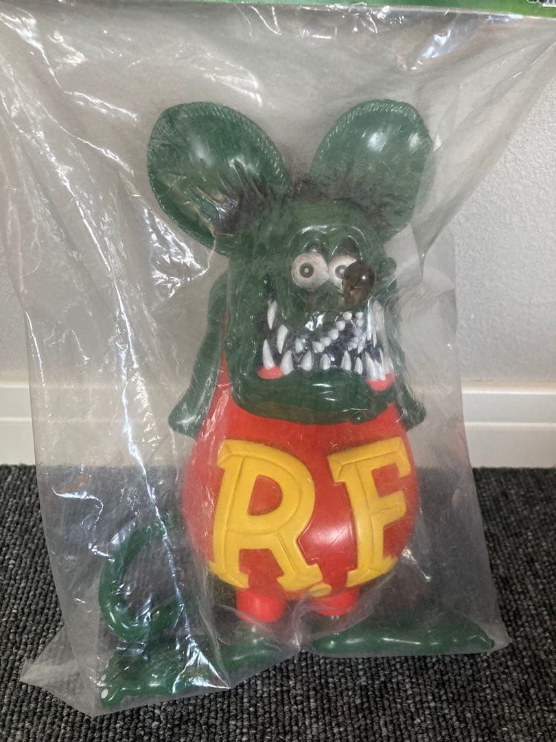 アリ◯◯◯ーさん専用RAT FINK フィギュア　ソフビ【ヴィンテージ】