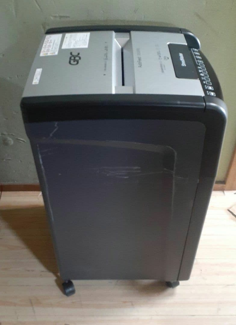 GBC AutoFeed 300AFM シュレッダー