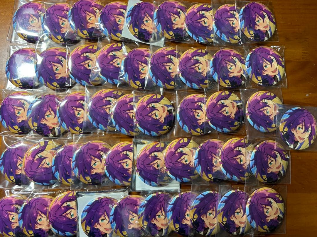 礼瀬マヨイ 缶バッジ フィーチャー2