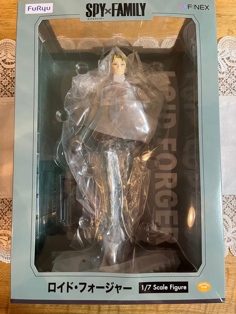 F:NEX SPY×FAMILY フィギュア　アーニャ　ヨル　ロイド　フィギュア
