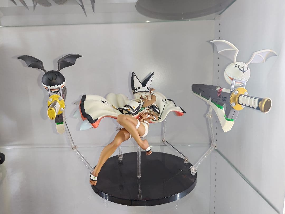 FREEing ラムレザル=ヴァレンタイン 1/8 フィギュア