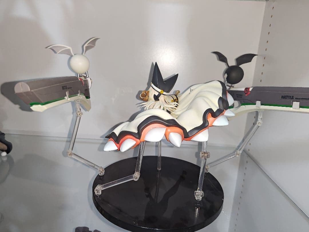 FREEing ラムレザル=ヴァレンタイン 1/8 フィギュア