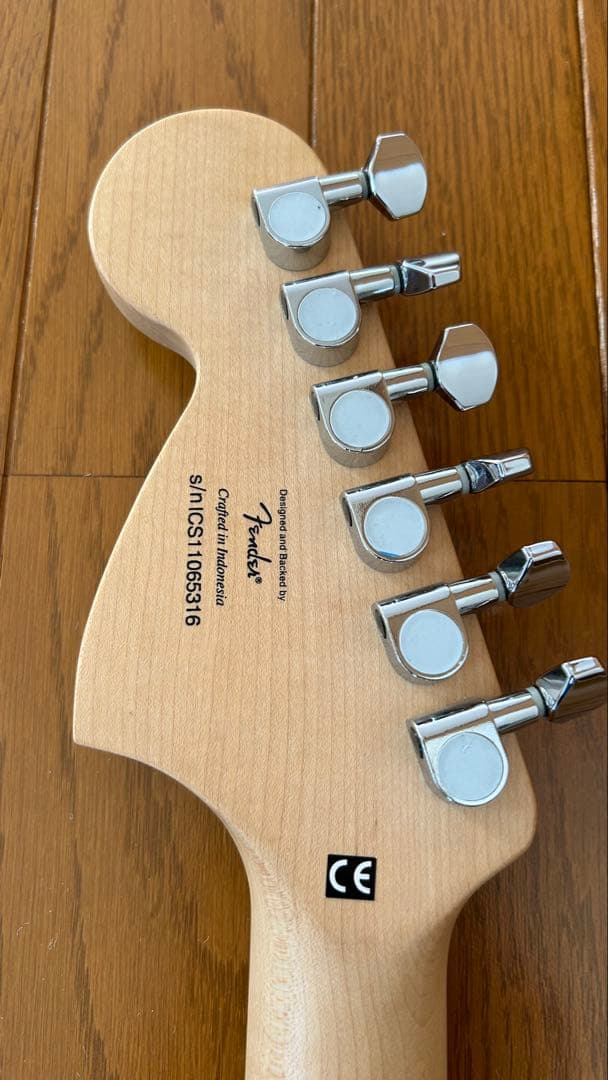 Squirt スクワイア ストラトキャスター 美品 ケース付き