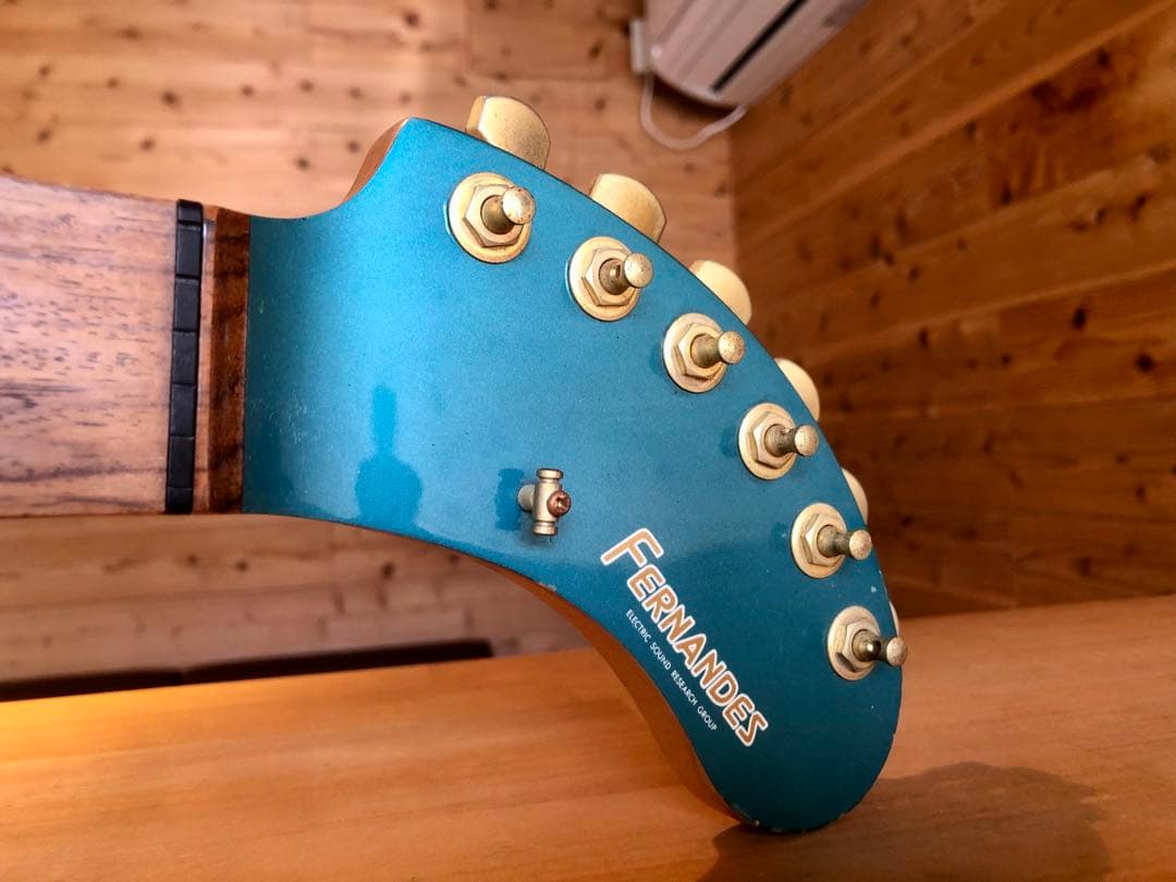 ギター zo3 FERNANDES