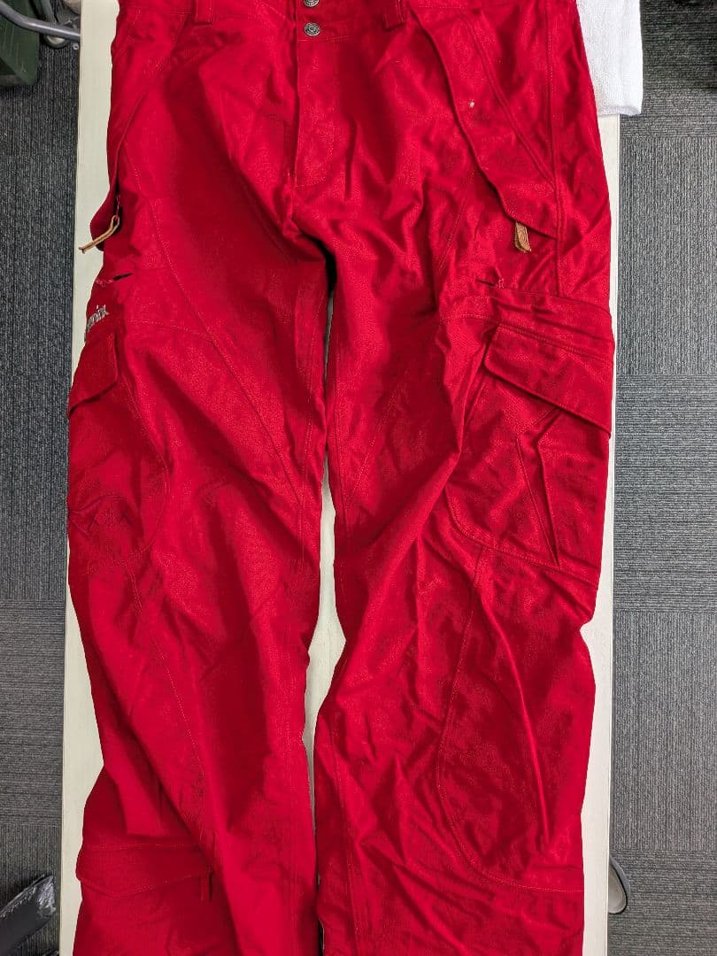 PHENIX（フェニックス）フード付きスノーボードジャケット、パンツセット