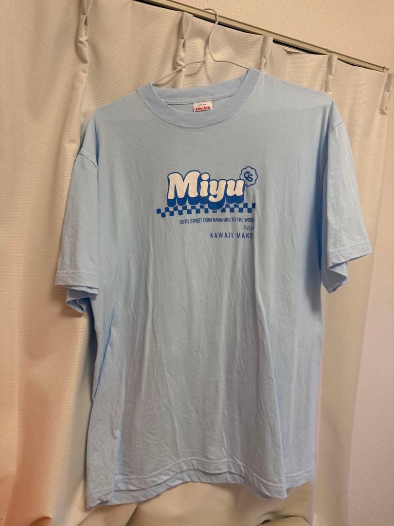 キュースト　ペンライト＋Tシャツ＋銀テープ（梅田みゆ）