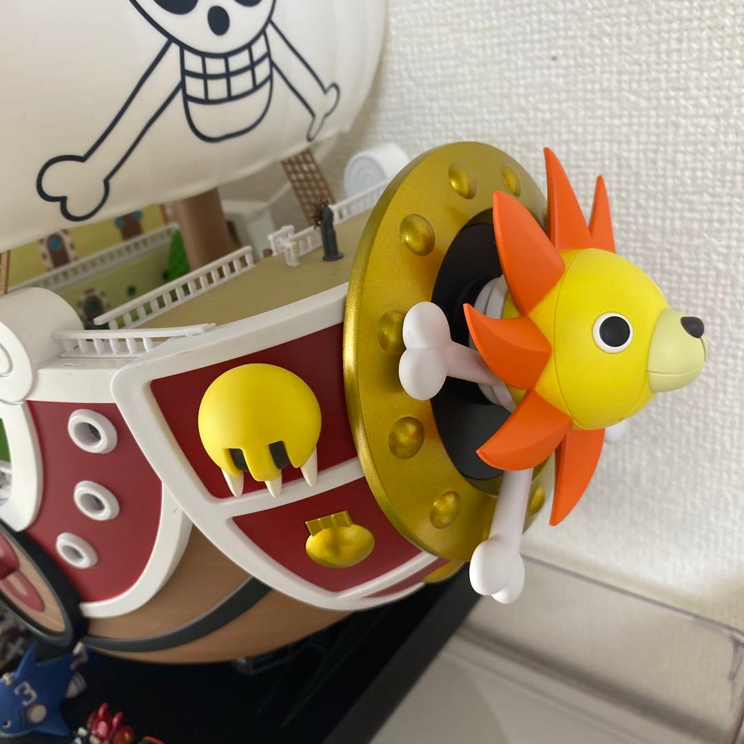 ワンピース THOUSAND SUNNY フィギュア　超合金