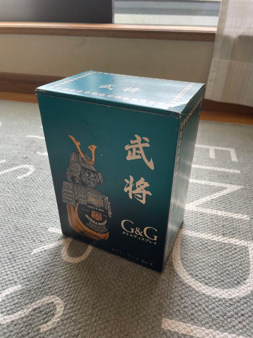 ニッカ ウイスキー G&G ボトルディスプレイ　飾り 兜 甲冑 鎧 戦国武将