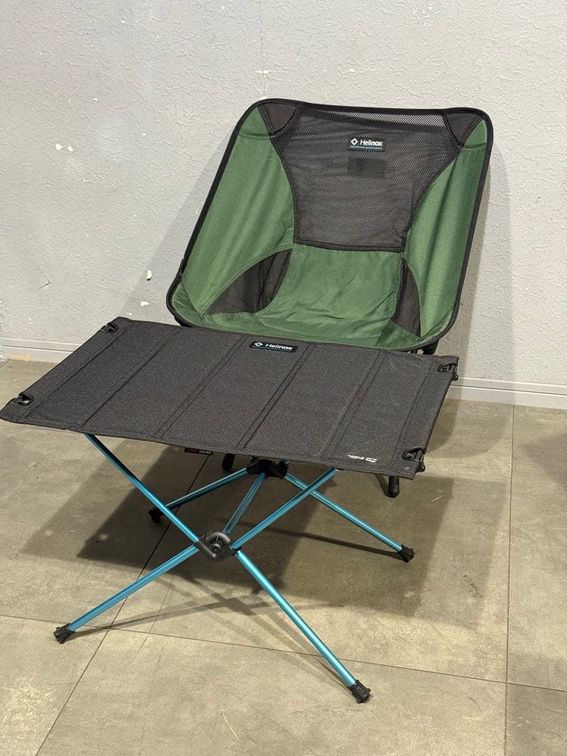 ヘリノックス　テーブル　椅子セット
