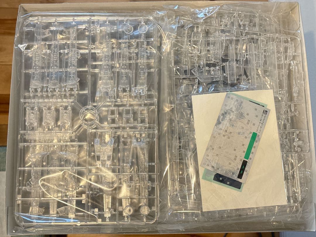 【新品】MG RX-93 νガンダム Ver.KaメカニカルクリアEXPO限定