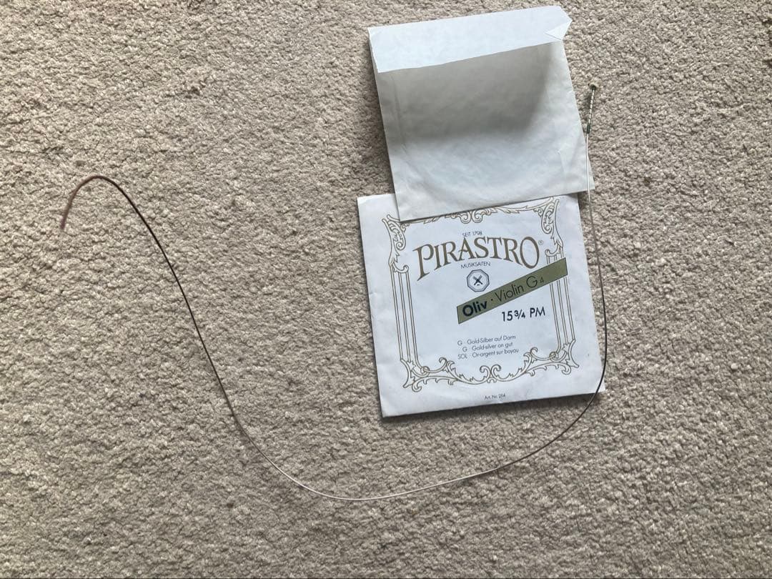 ヴァイオリン弦 オリーブセット 未使用品 Pirastro Oliv