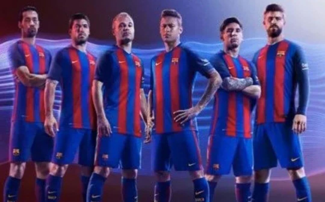 【美品】バルセロナ メッシ 16/17シーズン リーガユニ Mサイズ相当