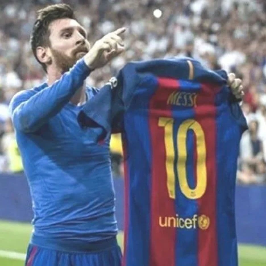 【美品】バルセロナ メッシ 16/17シーズン リーガユニ Mサイズ相当