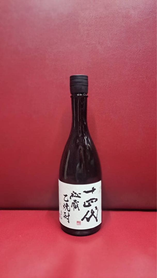 【美品】十四代 乙焼酎 720ml 40度 化粧箱入り