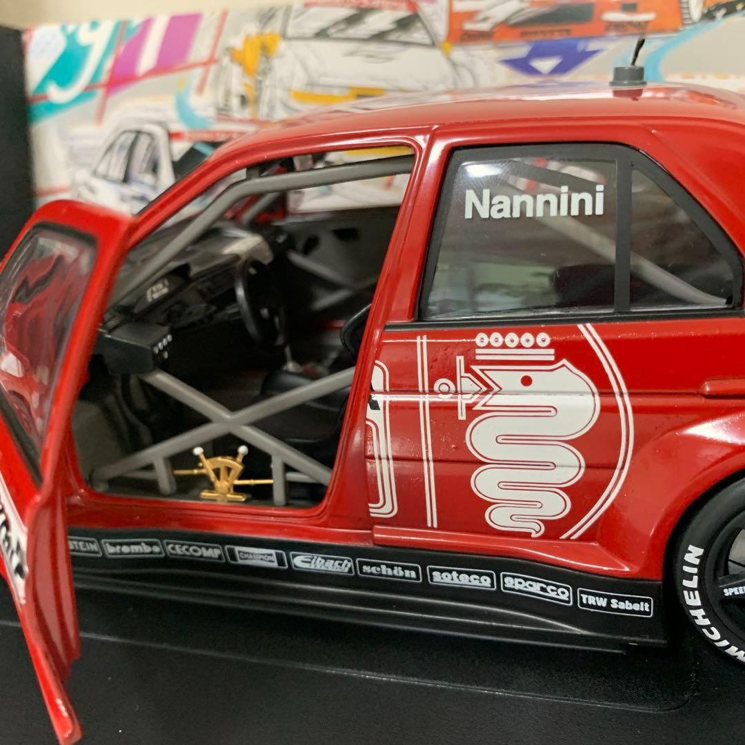 ミニチャンプス　アルファロメオ　1/18