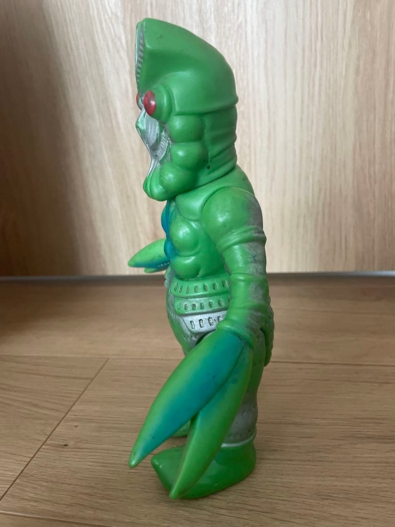 う*ん様 マルサン　バルタン星人