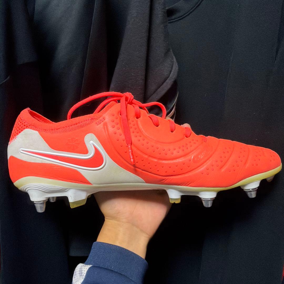 Nike ティエンポレジェンド10 エリート　SG