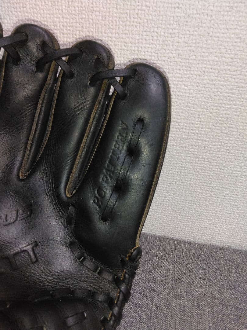 ゼットプロステイタス硬式投手　佐藤刻印有り