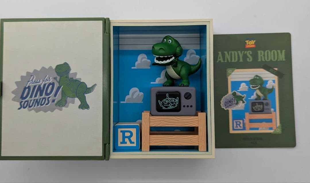 トイストーリー トレンドングフィギュア　ピクサー　POP MART Disney