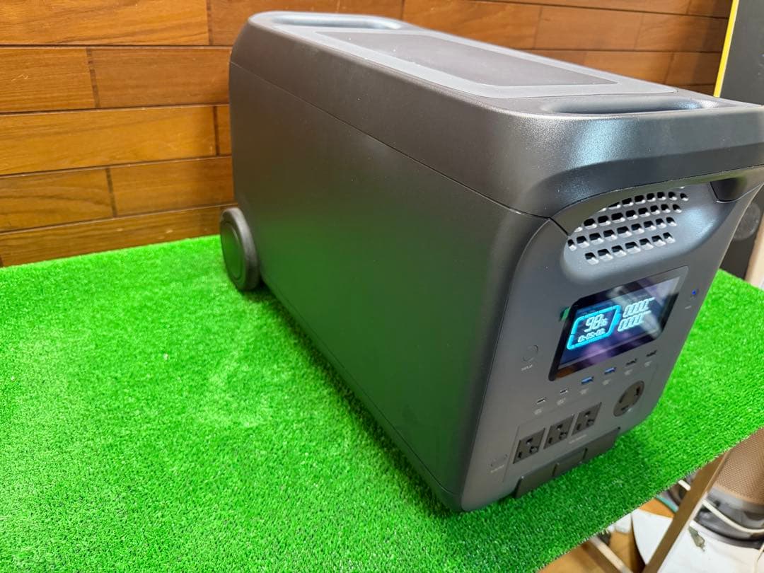 ポータブル電源 2500P (容量 2560Wh / AC出力 2500W)