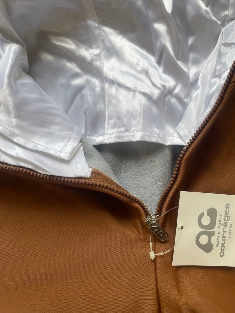 CERRUTIとcourregesのスキーウェア