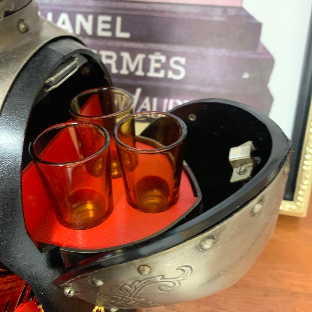 ニッカウヰスキー西洋甲冑デキャンタ