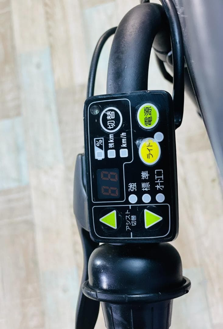 ビッケポーラーe　2019年モデル⭐️　子供乗せ電動アシスト自転車　Y2078