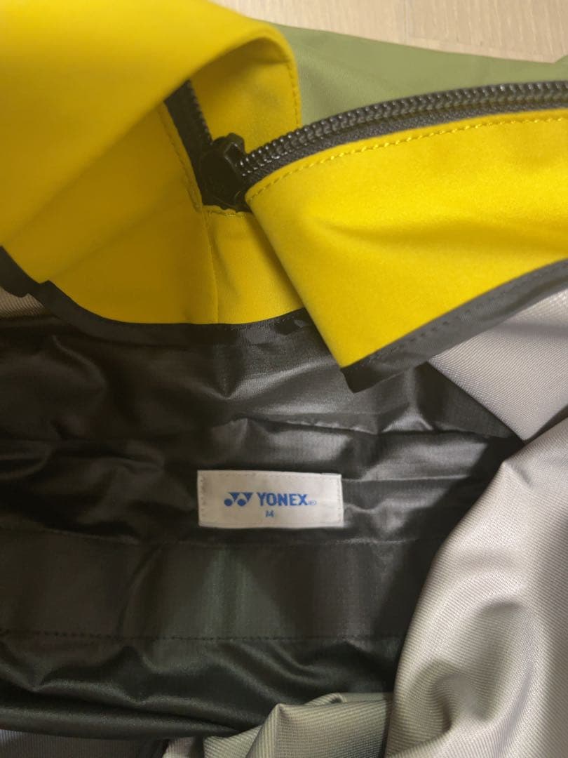 新品未使用　ヨネックス ユニプルオーバージャケット (90065)サイズ : M