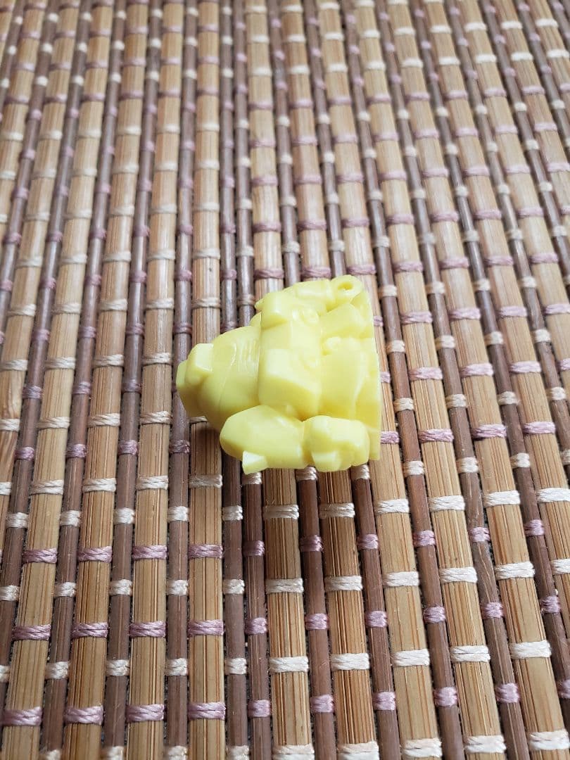 SDレイズナー消しゴムマーク2ガシュラン　黄色　ガン消し　キャラクター