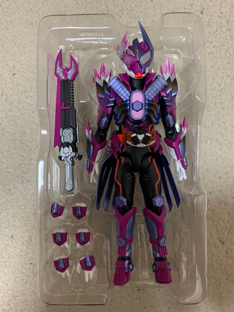 【最終値下げ】　S.H.figuarts 仮面ライダーガッチャード　まとめ売り