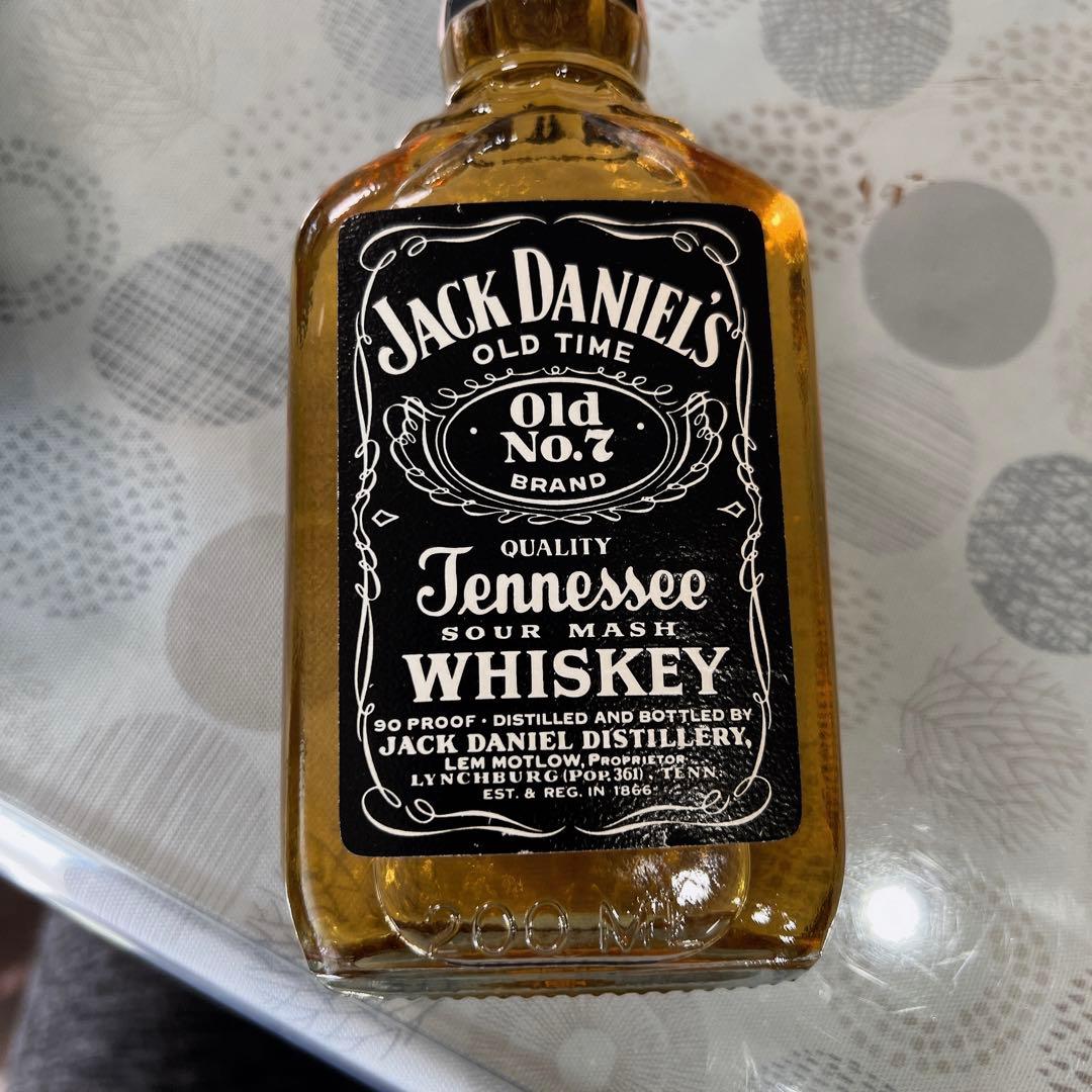 お酒購入の方先着1名