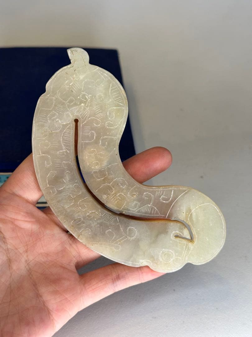 A C様　中国 古玉 龍形佩 玉石彫刻 古代玉器 骨董品 コレクション 51g