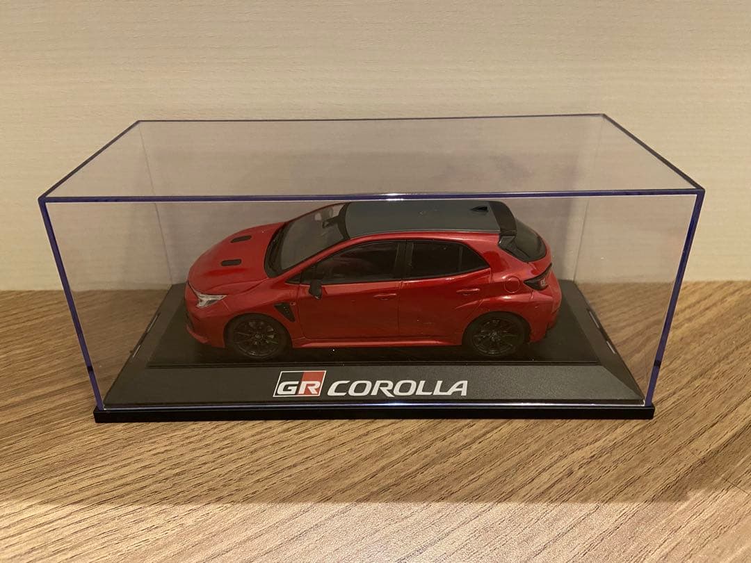 1/30 トヨタ　GR カローラ　カラーサンプル　非売品　ミニカー　レッド