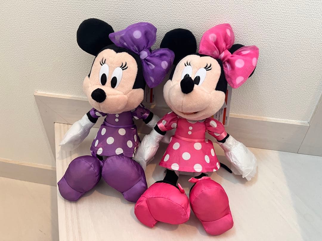 ミニー　ぬいぐるみチャーム　2体　ミニパル　ミニーの日　ファンダーランド