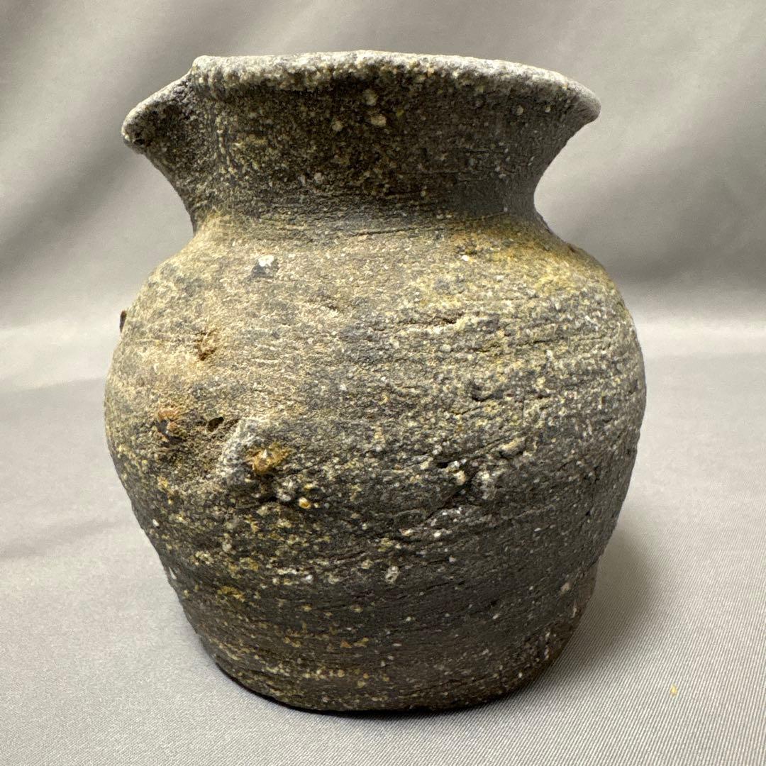 郷原良成　備前雀口壺