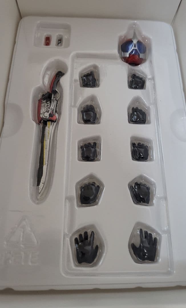 真骨彫製法 S.H.フィギュアーツ 仮面ライダーアクセル