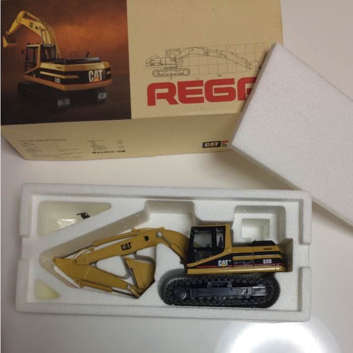 油圧ショベル キャタピラー 320