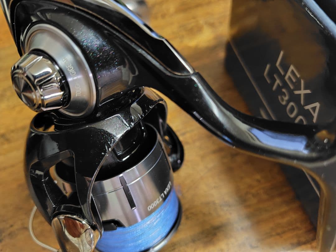 LEXA LT3000 スピニングリール