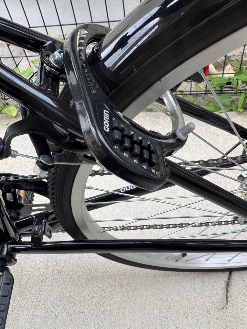 クロスバイク 黒 シマノ製6段　26インチ