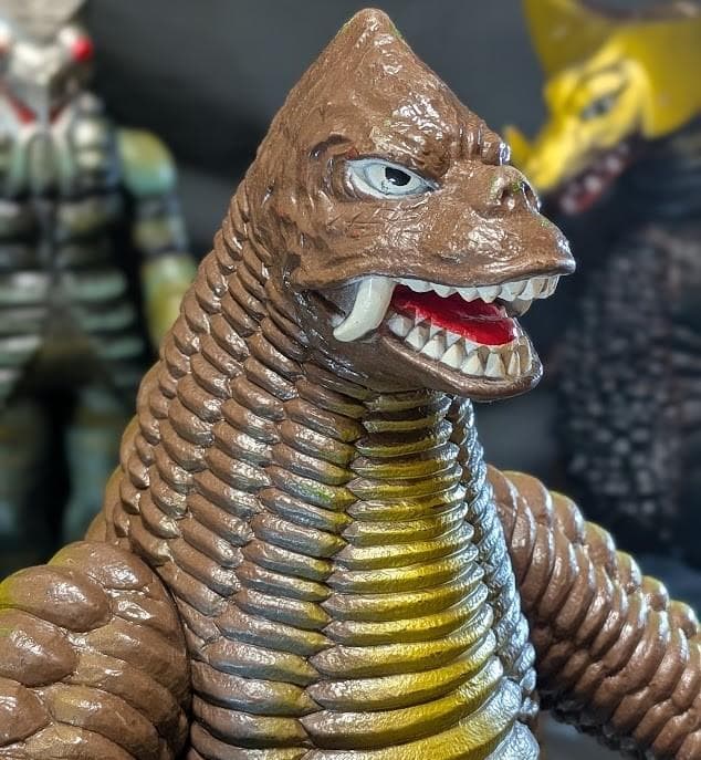 ゴモラ＆レッドキング＆バルタン星人（バンダイ）ビッグサイズソフビ３体セット