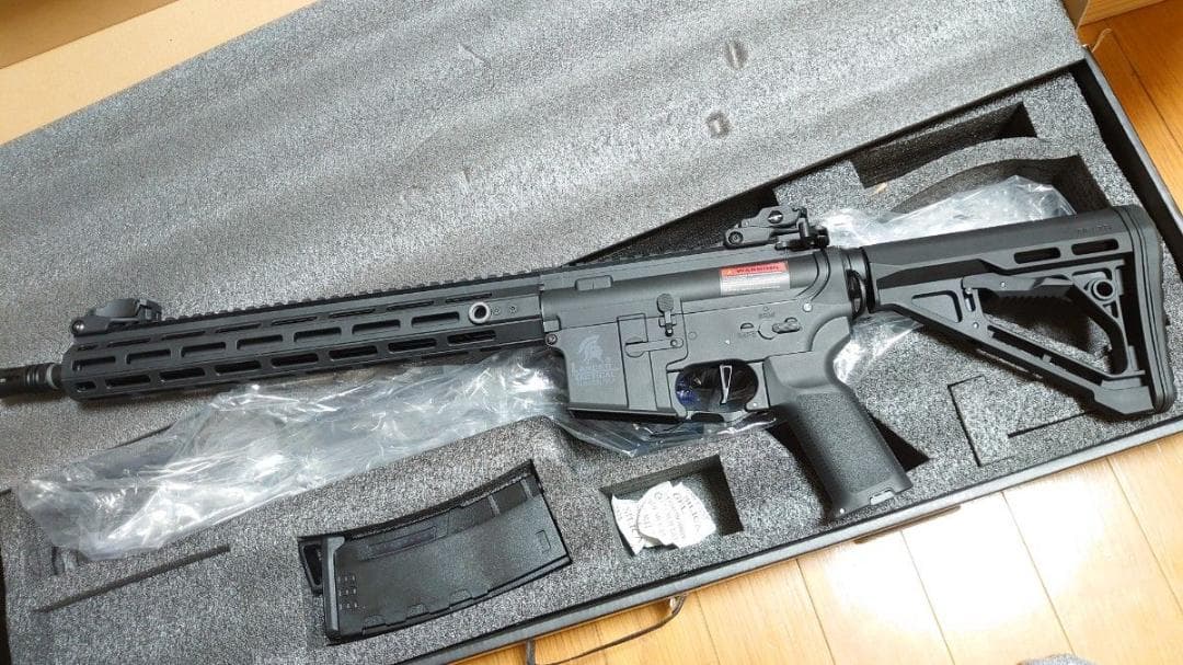 さ*ん様 東京マルイ ランサータクティカル Gen3 M4 ヘリオン 13インチ