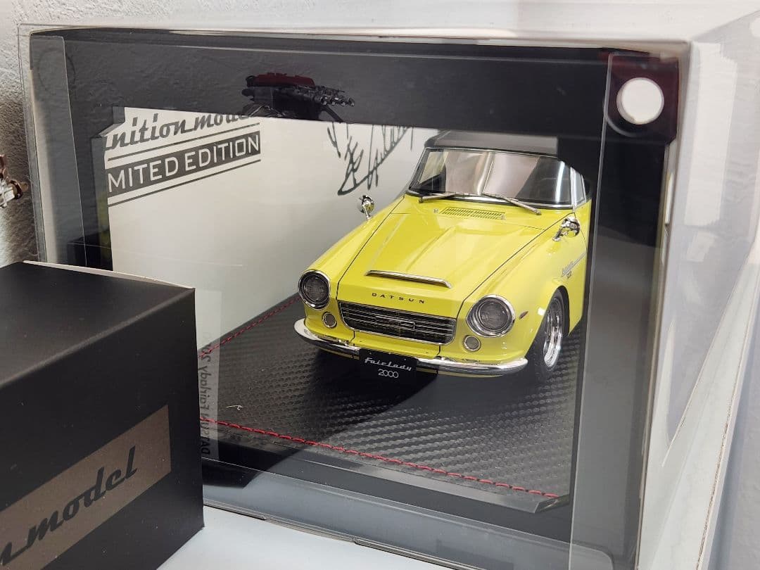 1/18ignition.model /Datsun　fairlady 2000