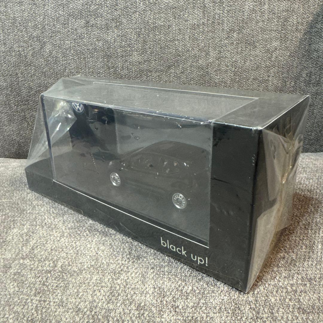 Volkswagen black up! ミニカー 1:43