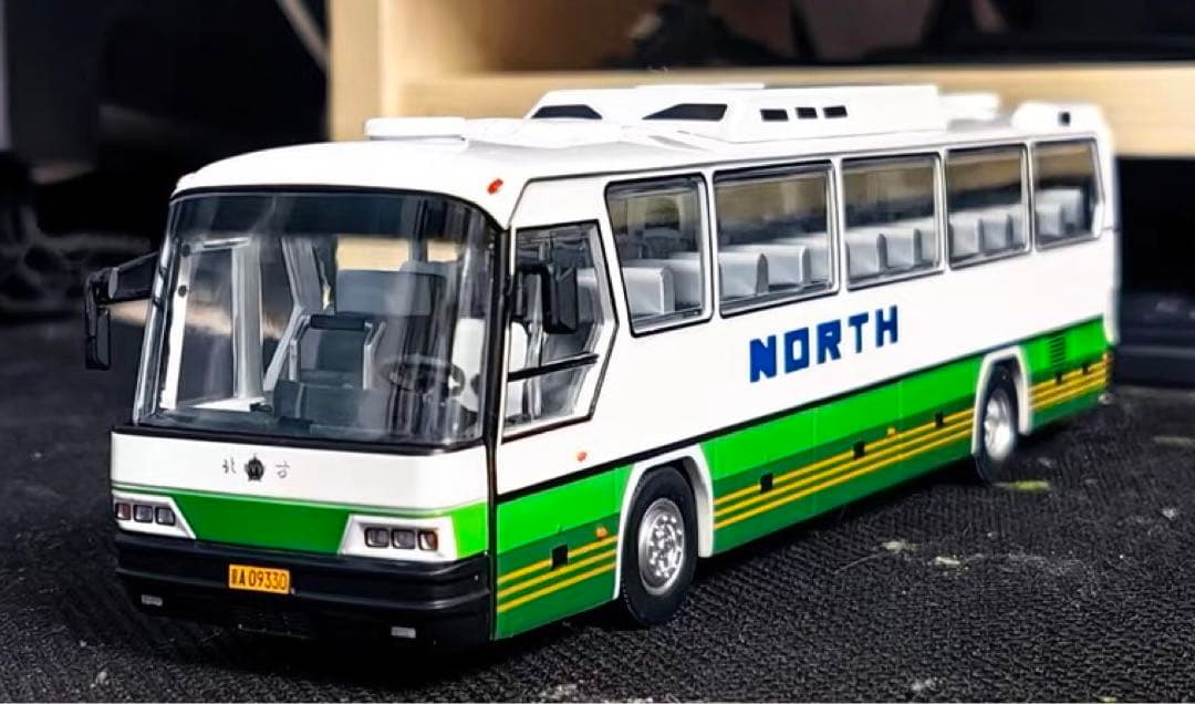 2台セットミニカー　1/64 ハイウェイバス　観光バス