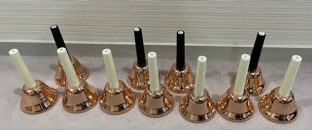 お値下げ‼️KC キョーリツ ハンドベル ❣️ MB-23K/C‼️白鍵と黒鍵23音❣️